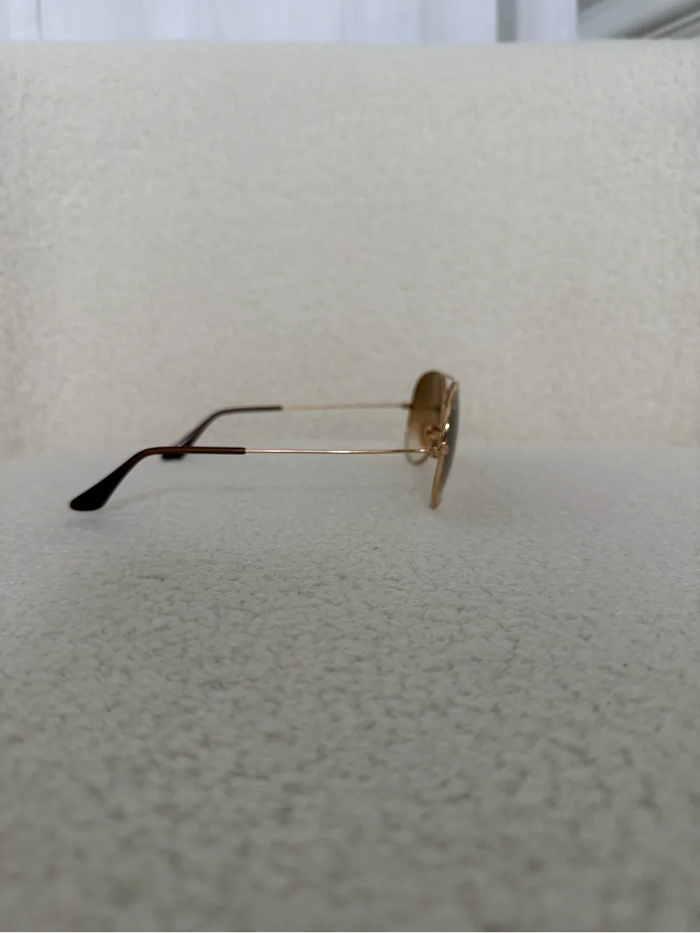 Ray-Ban Gold Aviator Sunglasses with Brown Gradient Lenses - New